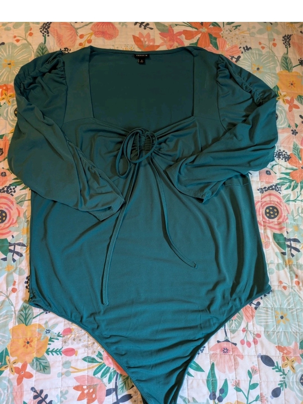 Torrid Women's Plus Bodysuit Halter Green Snap Closure Size 2X Ruched
